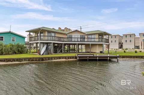 950 W Lagoon Ave, Gulf Shores, AL 36542