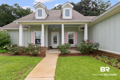 Exterior - 320 Nandina Loop, Fairhope, AL 36532 photo 3 of 6