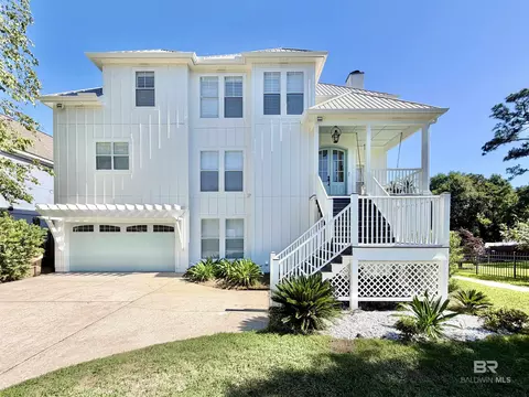 5606 Gulf Creek Cir, Theodore, AL 36582