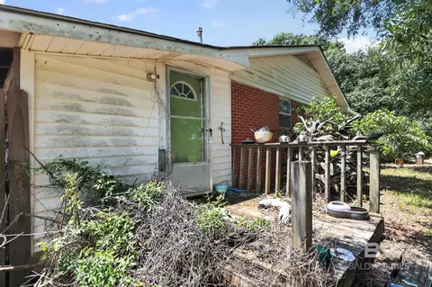 385 Sizemore Rd, Uriah, AL 36480
