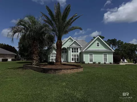 9330 Fairway Dr, Foley, AL 36535