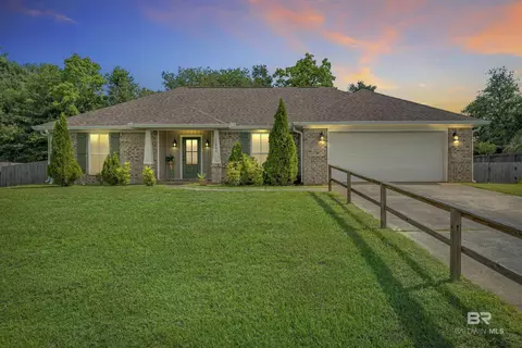 18599 Explorer Dr, Loxley, AL 36551