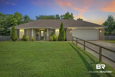 18599 Explorer Dr, Loxley, AL 36551