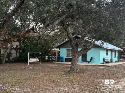 5740 Louisiana St, Orange Beach, AL 36561