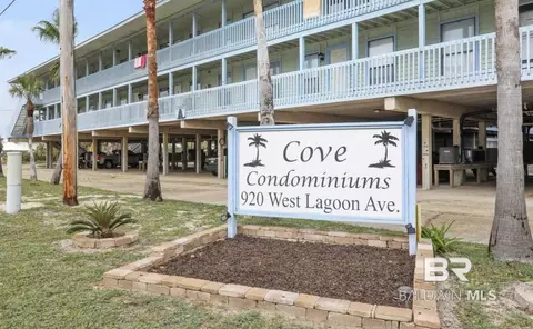 920 W Lagoon Ave #B102, Gulf Shores, AL 36542