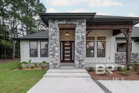 Exterior - 13066 Gopher Ct, Elberta, AL 36530 photo 2 of 12