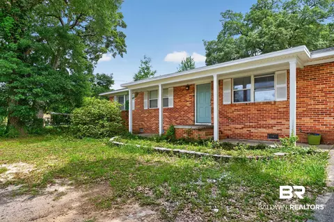 7009 Esther St, Pensacola, FL 32506