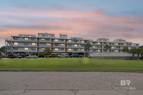 24649 Cross Ln #305, Orange Beach, AL 36561