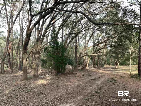 8789 County Road 11, Fairhope, AL 36532