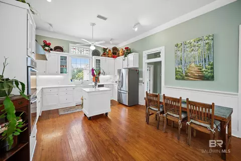 Kitchen - 17501 Francis Harrell Rd # A, Elberta, AL 36530 photo 5 of 5