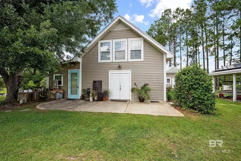 Exterior - 17501 Francis Harrell Rd # A, Elberta, AL 36530 photo 10 of 31