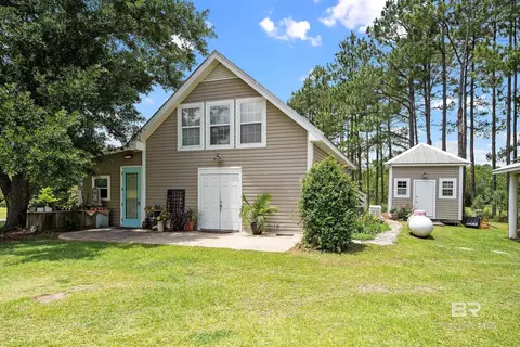 Exterior - 17501 Francis Harrell Rd # A, Elberta, AL 36530 photo 18 of 31