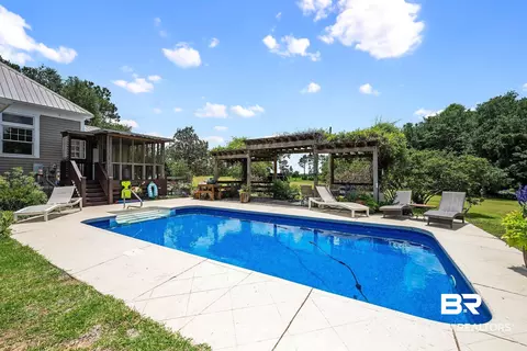 Exterior - 17501 Francis Harrell Rd # A, Elberta, AL 36530 photo 24 of 29