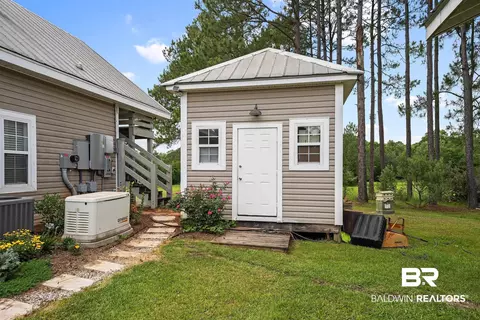 Exterior - 17501 Francis Harrell Rd # A, Elberta, AL 36530 photo 10 of 29