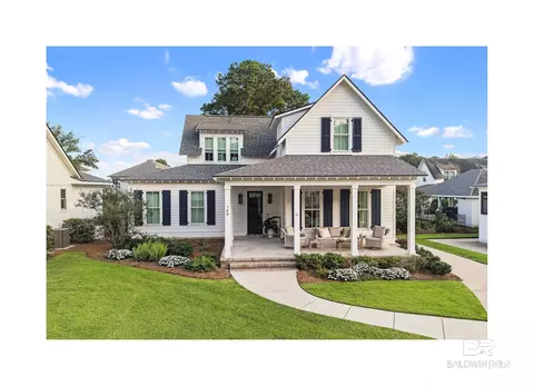 740 Boundary Dr, Fairhope, AL 36532