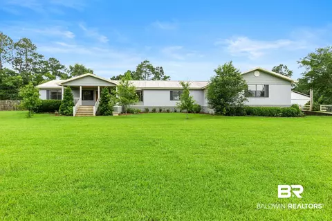 22408 Price Grubbs Rd, Robertsdale, AL 36567