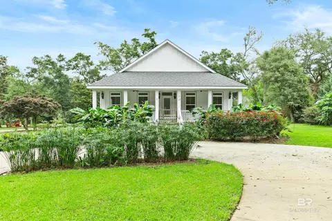 11850 Village Green Dr, Magnolia Springs, AL 36555