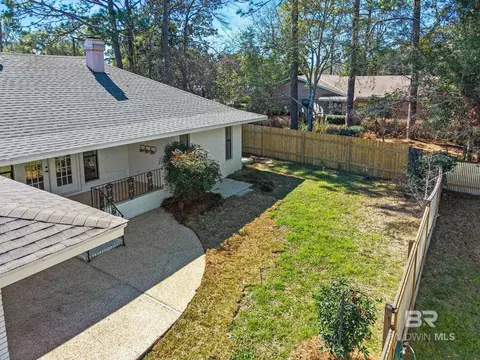 Exterior - 100 Dewitt Cir, Daphne, AL 36526 photo 14 of 18