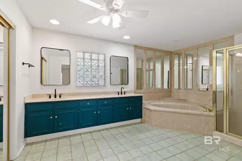 Bath - 100 Dewitt Cir, Daphne, AL 36526 photo 1 of 7