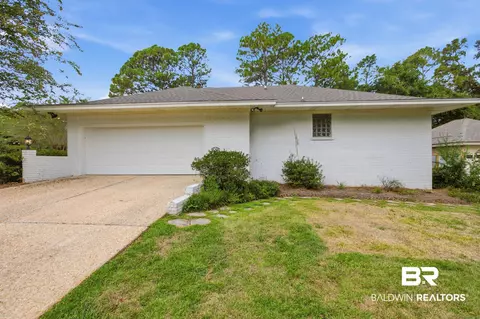 Exterior - 100 Dewitt Cir, Daphne, AL 36526 photo 6 of 19
