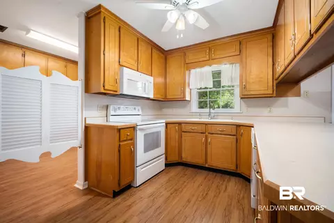 5000 Woodmere St, Mobile, AL 36693 photo 5