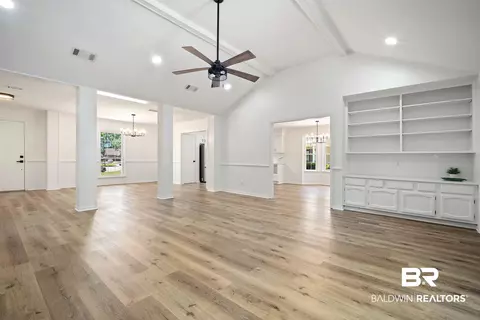 5912 Cansler Dr, Mobile, AL 36609 photo 3