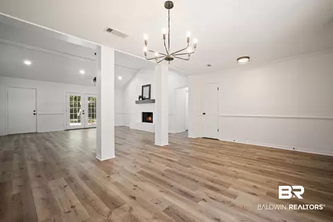 5912 Cansler Dr, Mobile, AL 36609 photo 12