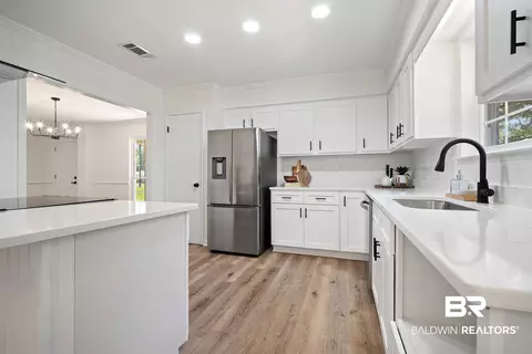 5912 Cansler Dr, Mobile, AL 36609 photo 6