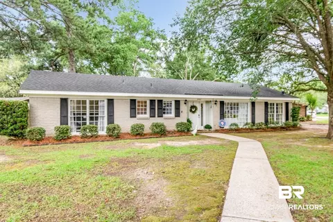 2767 Brevard Dr, Mobile, AL 36606