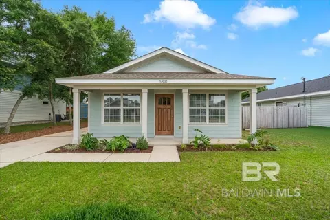 5391 Arrowhead Rd, Pensacola, FL 32507