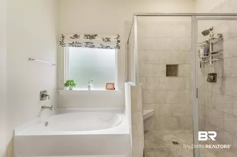Bath - 27897 Jade Ct, Daphne, AL 36526 photo 7 of 7