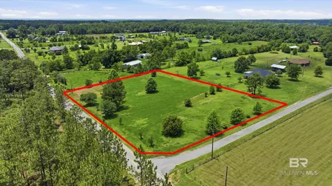 15799 Fawns Run Rd, Bay Minette, AL 36507