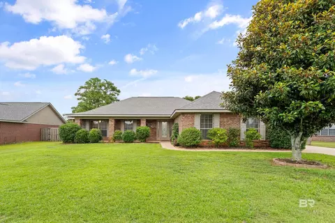2930 Plantation Dr, Mobile, AL 36695
