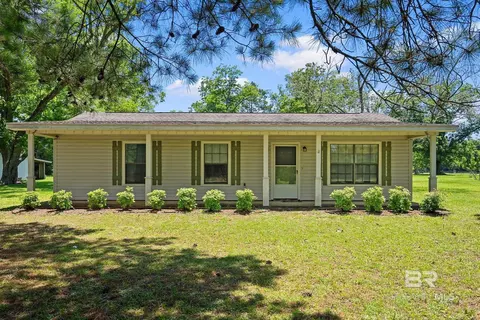 20540 Lacey Rd, Silverhill, AL 36576