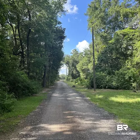 0 Buckin Ln, Silverhill, AL 36576