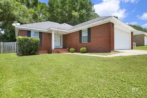 7489 Avery Ln, Daphne, AL 36526