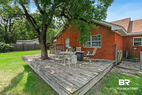 910 E Horner St, Atmore, AL 36502 photo 23