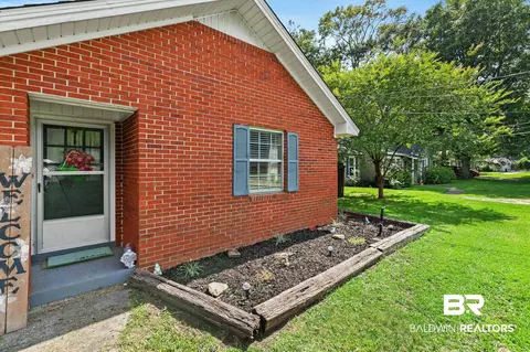 910 E Horner St, Atmore, AL 36502 photo 29