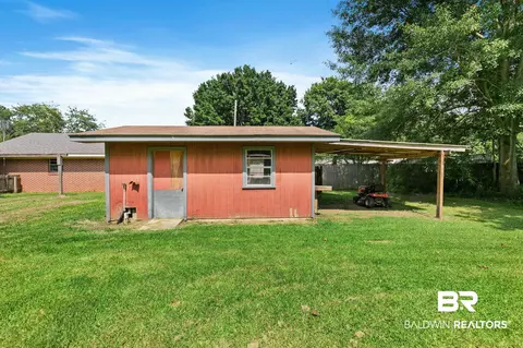 910 E Horner St, Atmore, AL 36502 photo 22