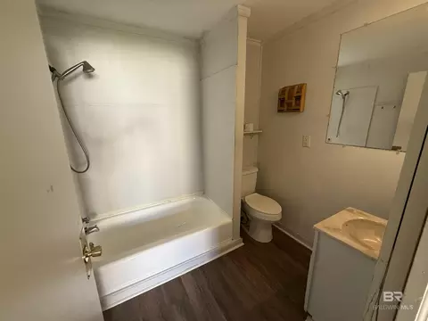 Bath - 306 Hillside Dr, Chickasaw, AL 36611 photo 1 of 1