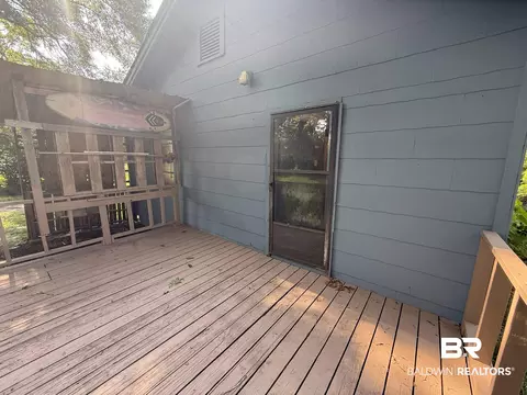 Exterior - 306 Hillside Dr, Chickasaw, AL 36611 photo 3 of 5
