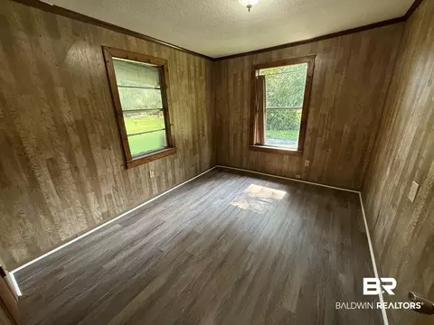 Bedroom - 306 Hillside Dr, Chickasaw, AL 36611 photo 2 of 2