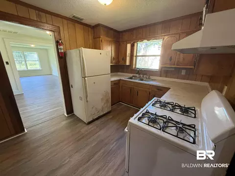 Kitchen - 306 Hillside Dr, Chickasaw, AL 36611 photo 1 of 1