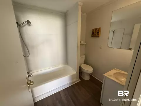 Bath - 306 Hillside Dr, Chickasaw, AL 36611 photo 1 of 1