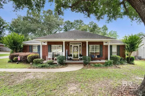 430 Wedgefield Dr, Mobile, AL 36608