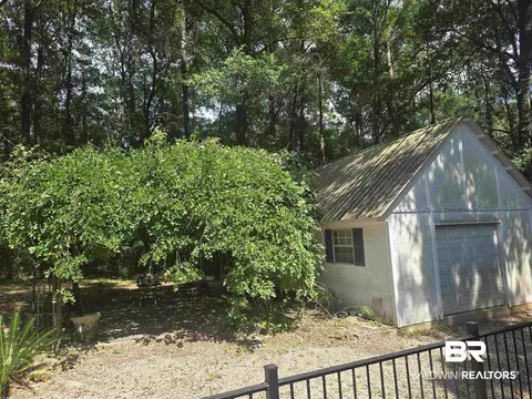 Exterior - 7294 Cypress Ave, Daphne, AL 36526 photo 2 of 5