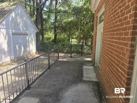 Exterior - 7294 Cypress Ave, Daphne, AL 36526 photo 4 of 5