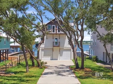 5337 Bay Dr, Orange Beach, AL 36561