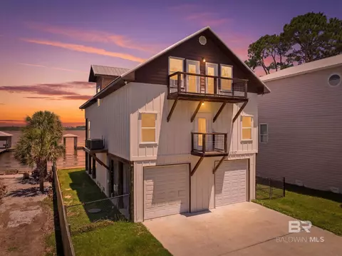 5337 Bay Dr, Orange Beach, AL 36561