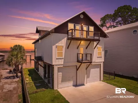 5337 Bay Dr, Orange Beach, AL 36561